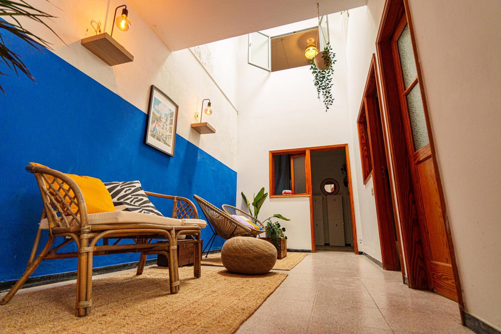 Dona Rose Surf Hostel Las Palmas de Gran Canaria Exterior foto